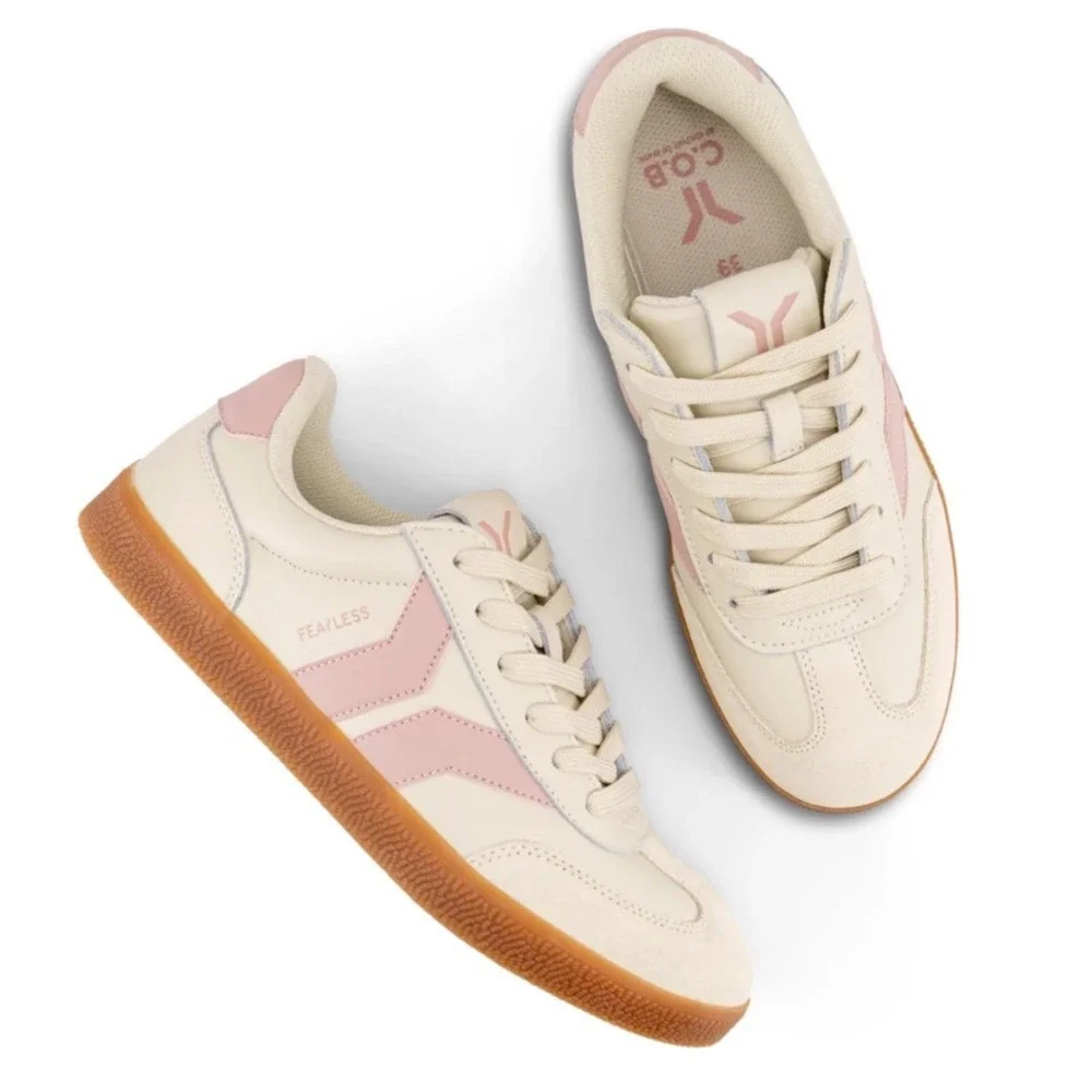 C.O.B. Culture of Brave Fearless sneakers Size 38 Pink Leather Gum Sole retro
